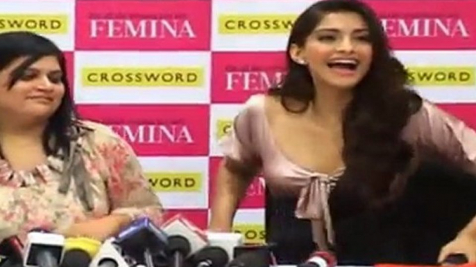 HOT & SEXY Sonam Kapoor Shown Her Huge Cleavage While Launching Mag