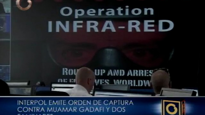 Interpol emite orden de captura contra Gadafi