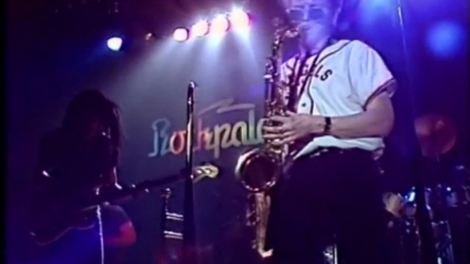 UB40 - Food For Thought (From "Food For Thought" DVD)