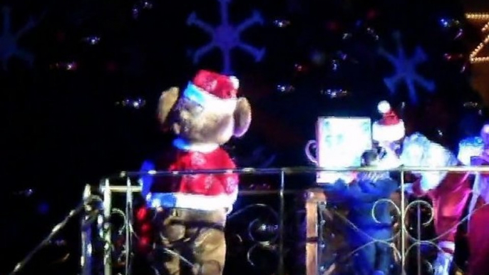 Cérémonie de l'illumination du sapin de Disneyland Resort Paris 2011 [HD]