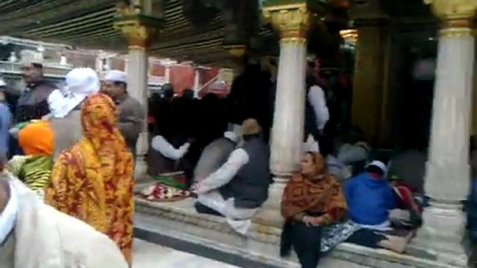 Hazrat Nizamuddin Auliya dargah uploaded by umar ansari from chauri chaura