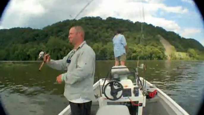 Field & Stream's Hook Shots, Season 1 Ep. 3: Susquehanna Smallmouth