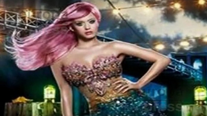 Katy Perry, una deslumbrante sirena para GHD