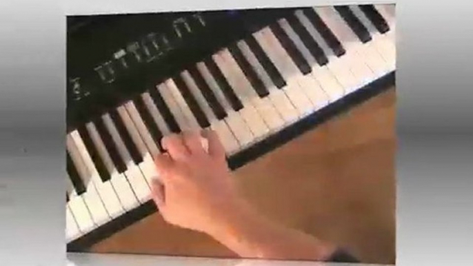 Piano Lesson - Playing Minor Pentatonic Scales