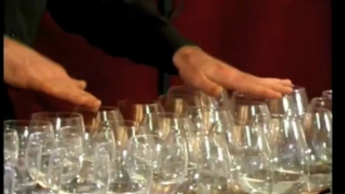 Glass harp-Toccata and fugue in D minor-Bach!