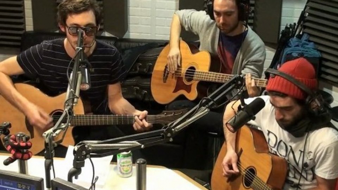 Pony Pony Run Run - The Cure Cover - Session Acoustique OÜI FM