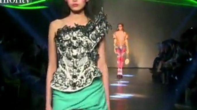 Vivienne Westwood Gold Label Fall 2012 - Paris | FashionTV