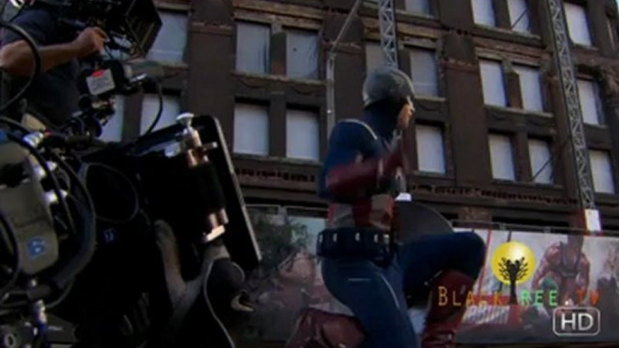 Chris Hemsworth and Chris Evans (Thor/Captain America) sit down for Avengers Interview