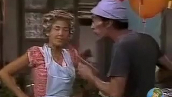 CHAVES - Florinda dá um tapa na cara de Seu Madruga