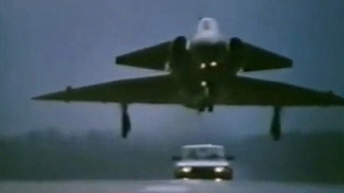 SAAB - Car VS Plane