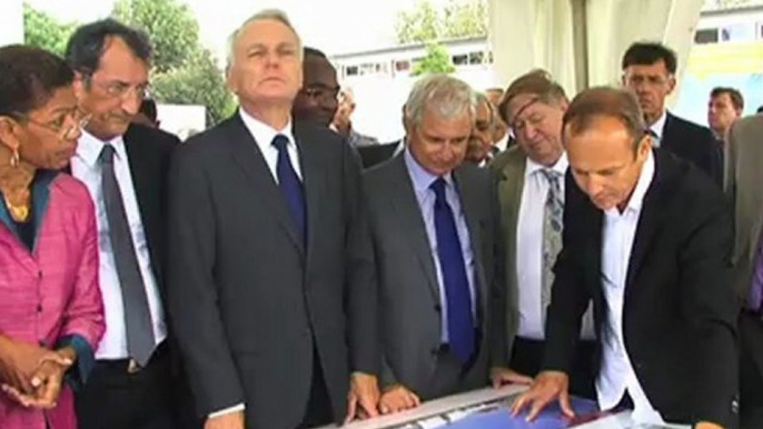 Rentrée 2012 : Jean-Marc Ayrault visite 2 collèges de Seine-Saint-Denis