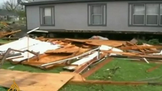 Deadly tornadoes strike US Midwest