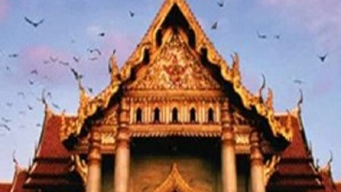 Travel Book Review: Lonely Planet Thailand (Country Travel Guide) by China Williams, Alan Murphy, Mark Beals, Tim Bewer, Brandon Presser, Celeste Brash, Austin Bush