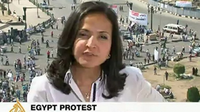 Rawya Rageh updates from Egypt's Tahrir Square