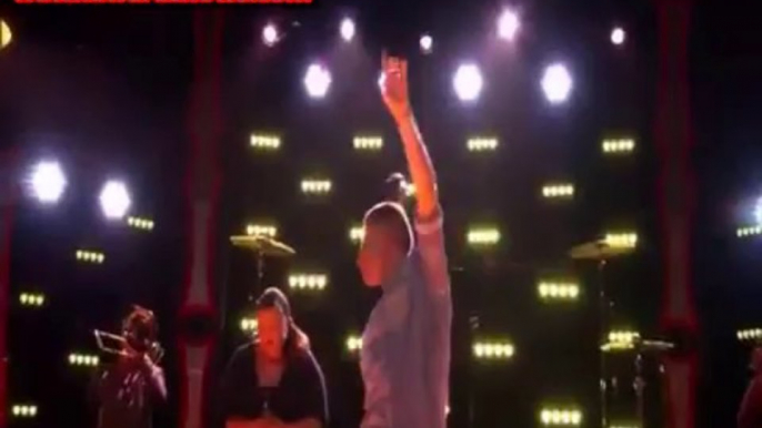 #MTV VMA 2013Macklemore & Ryan Lewis ft. Mary Lambert - Same Love live performance MTV VMA 2013693