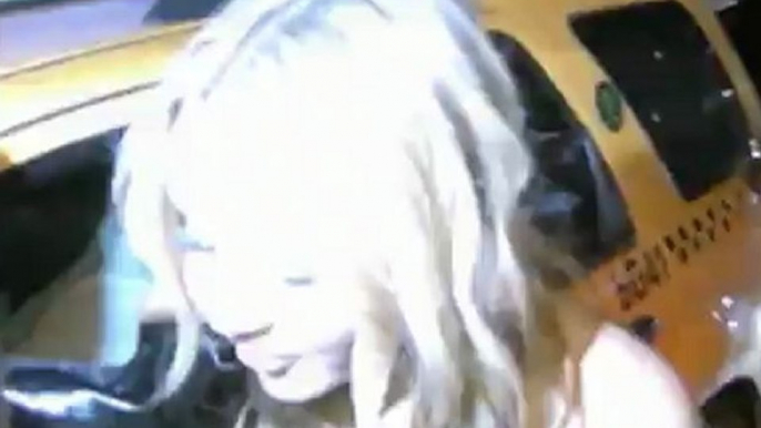 Amanda Bynes reacts to Bizarre Naked Tanning Salon Story