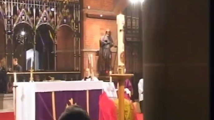 First Reading at Sung Requiem Mass - 7th Nov 2008 [HD]