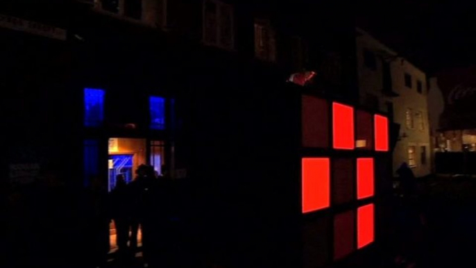 DEADMAU5 & NOKIA Light Up London with THIS IS LUMIA