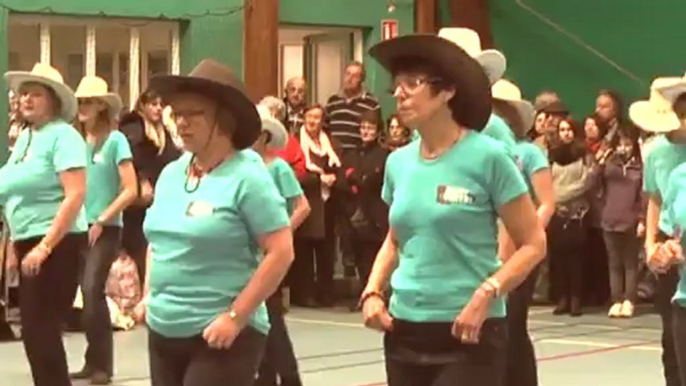 Téléthon 2012 - Chevilly Larue - Danse country et repas