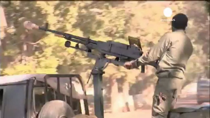 In Mali rebels try to buy support