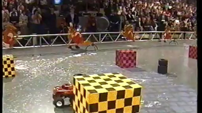 Tamiya Clod Buster at German TV Show "Willy Go!" 1989