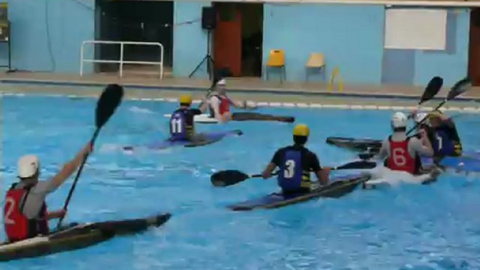 20130203 Tournoi International de Cestas de Kayak-polo sur NaviguerEnAquitaine.com http://naviguerenaquitaine.com v1