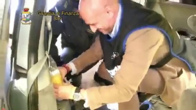 Bari - Operazione antidroga, sequestrati 75 Kg di marijuana (25.03.13)