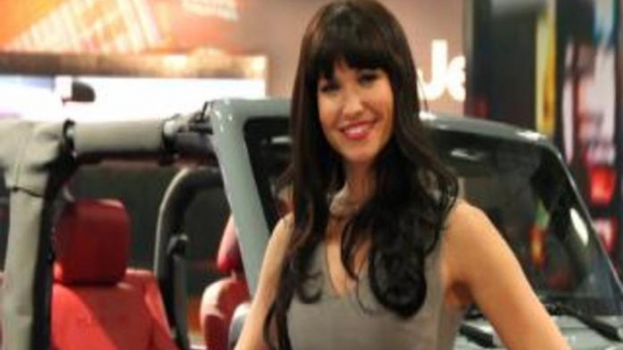 Meet The 2013 New York Auto Show Sexy Car Girls Plus The Sexy Truck Man