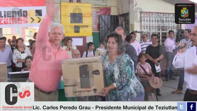 Entrega de 10 Computadoras y Equipo Deportivo en la Primaria “Ángel Rendón Cabañas” y “Cuitlahuac” Bo. de Francia