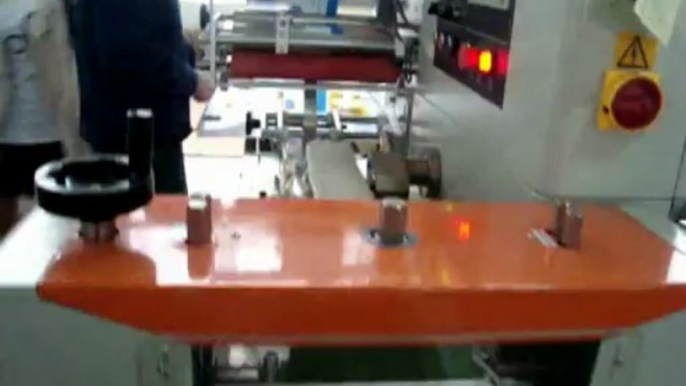 horizontal packing machine manufacturer - HSSF( Coretamp machinery)