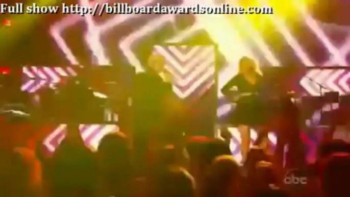 BBMA 2013 Pitbull and Christina Aguilera Fell this moment Billboard Music Awards 2013 live performance