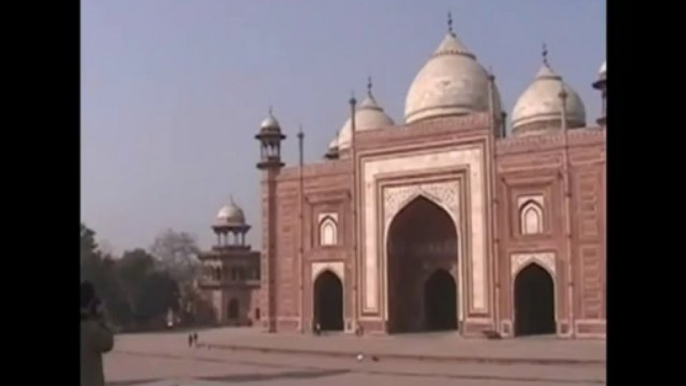 Visit Taj Mahal  Golden Triangle India , Tour Packages Agra