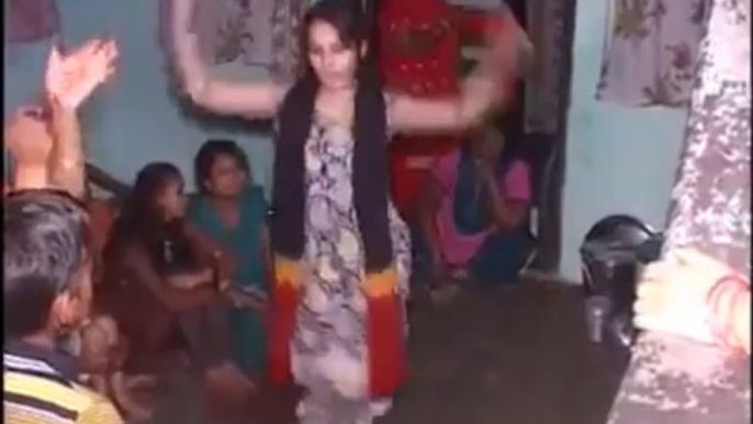 Indian Girl Dance On Marriage