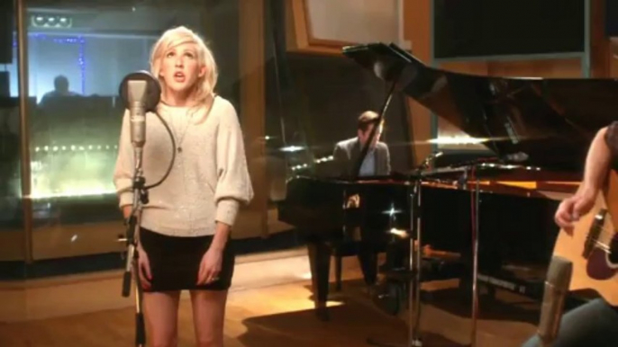 Ellie Goulding - Lights (Acoustic Version) LIVE Performance HD