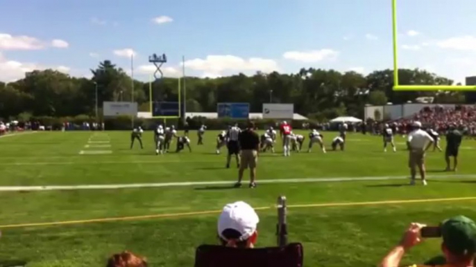 Tom Brady Injures Knee at Patriots Practice!! New England Patriots - NFL 2013