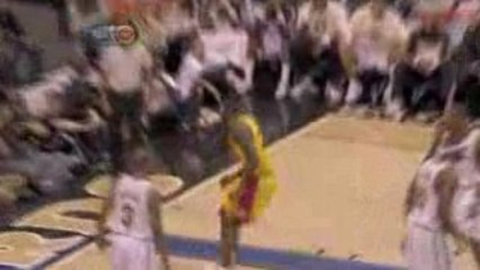 NBA Delonte West finds a lurking LeBron James on this alley-