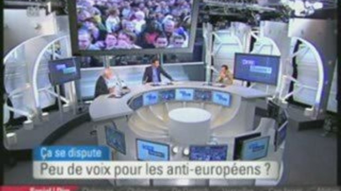 Zemmour : l'UMPS reprend les thèmes de campagne des nonistes