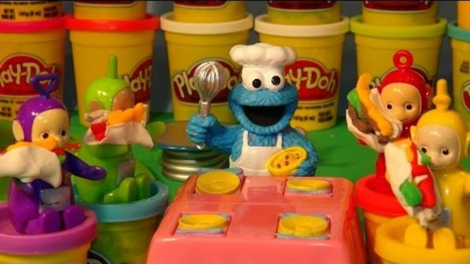 Play Doh Teletubbies and The Cookie Monster Chef , he makes FAJITA's with Stir Fry Veggies, Cheddar