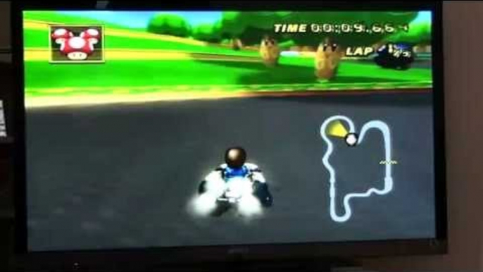 Mario Kart shortcut GCN Mario Circuit.