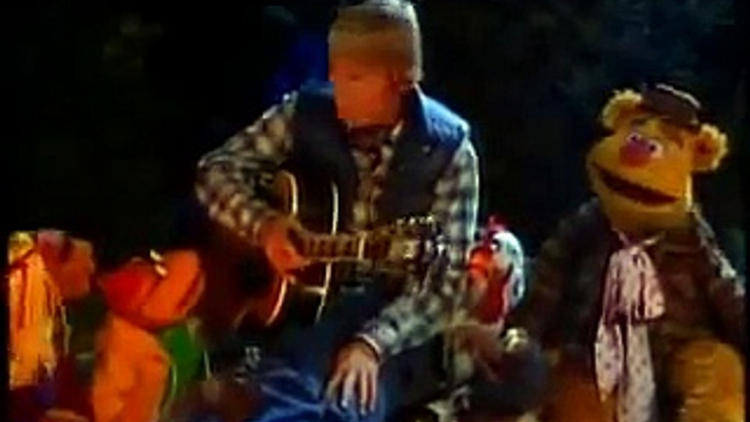 John Denver and The Muppets - Man Eating Chicken/Grandma's Feather Bed