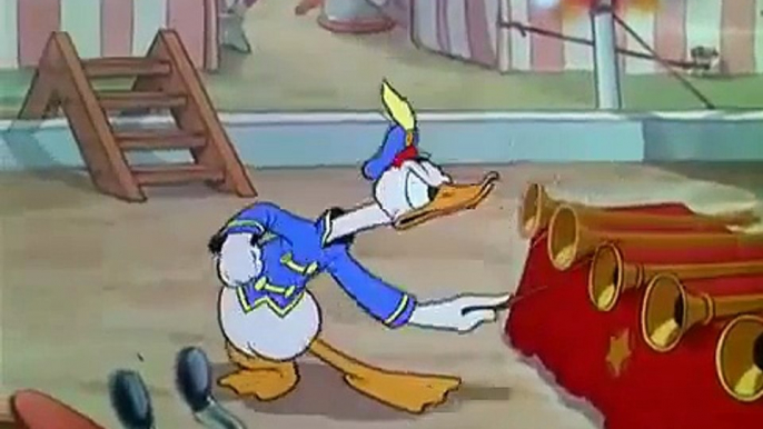 Mickey Mouse-Donald Duck Cartoon - Mickey's Circus (1937)