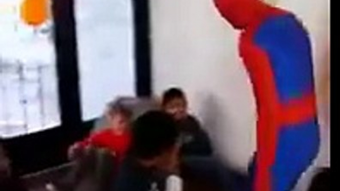 Spiderman Eats It Big Time  [must watch]