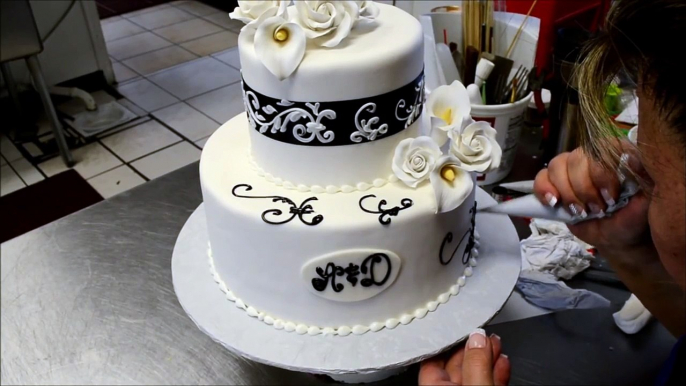 How to decorate a simple but Elegant wedding cake