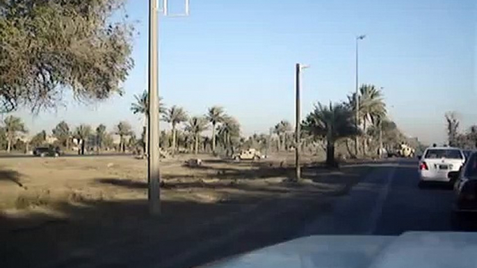 SNAFU Checkpoint on Route Irish, Baghdad, Iraq, brave Iraqi (Nov 2005)