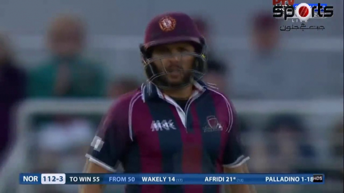 Shahid Afridi 34 Runs Of 17 Balls vs Derbyshire in NatWest t20 Blast Plus 1 Wicket | Pakistan Cricket | Boom_Boom| Faster Runs