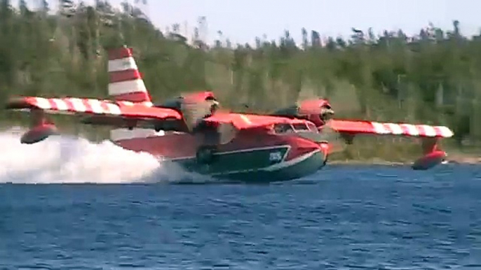 CL-215 Canadair Water Bomber May 14 2009 Deer Park