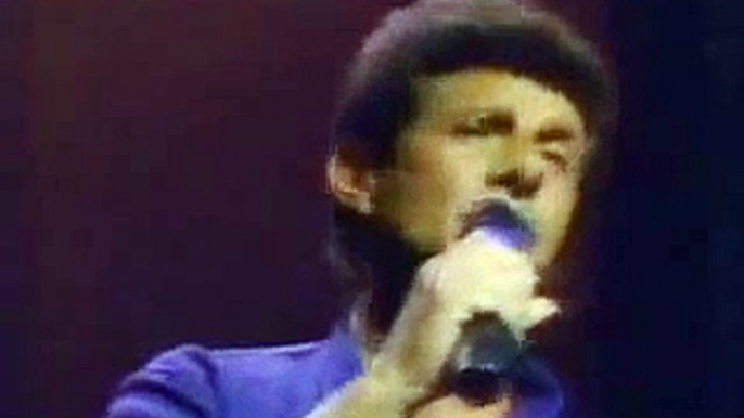 FRANKIE AVALON (Live) - Bobby Sox To Stockings