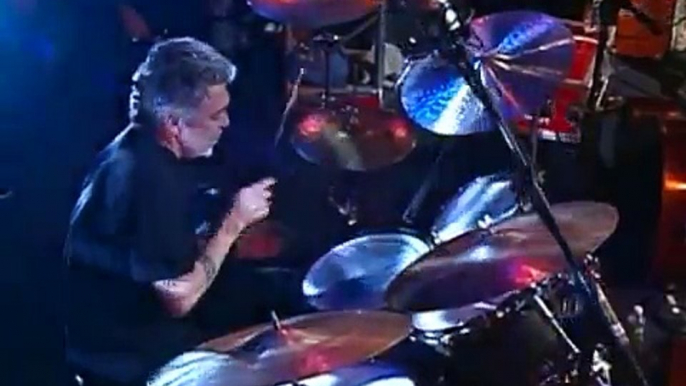 Steve Gadd: CRAZY ARMY - Drum Solo