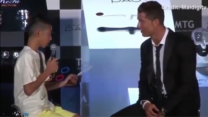 Cristiano Ronaldo scolds crowd for laughing at child during interview