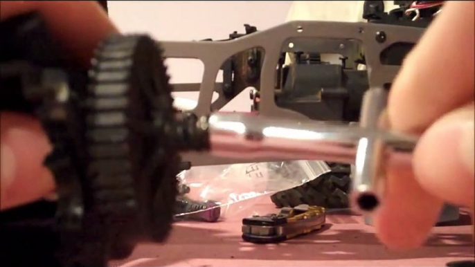 HPI SAVAGE X4.6: Removing Motor & Changing spur gear